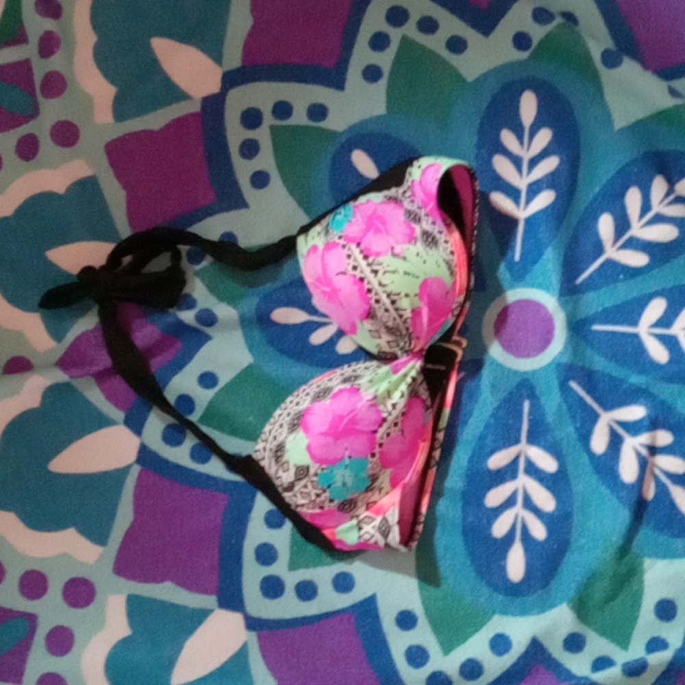 Bathing suit